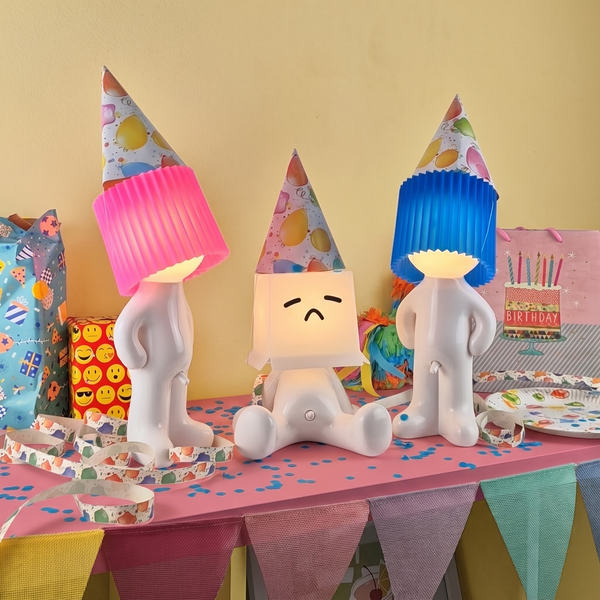 Larry the Lamp – Lampan som får alla att le
